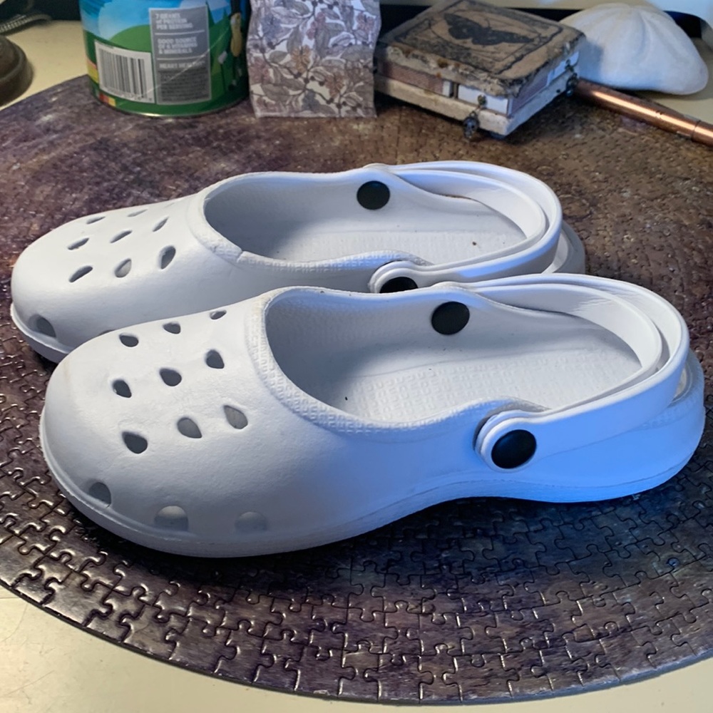Fake White Crocs, Maryjane Style- Woman’s 6